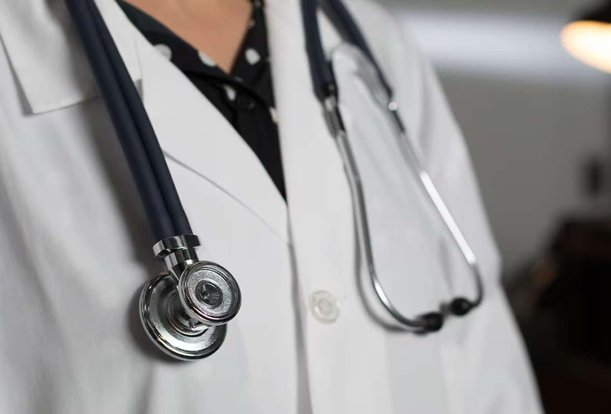 Dozens of N.W.T. health-care providers sign on to AI note-taking pilot...